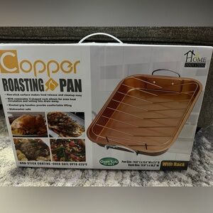 Copper roasting pan
New in box